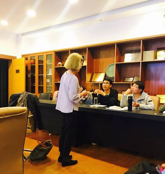 挪威奥斯陆大学著名教授Bente Christensen驻高清无码
讲学 1.jpg